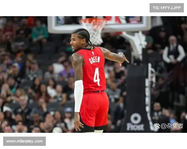 火箭迎战马刺,年轻球员成为焦点 火箭迎战马刺,年轻球员成为焦点