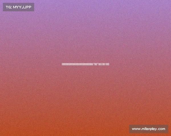 怀特老爸荣登聚光灯:举起总冠军奖杯,巴特勒成“躺枪”对象(怀特 把关) 怀特老爸荣登聚光灯:举起总冠军奖杯,巴特勒成“躺枪”对象(怀特 把关)